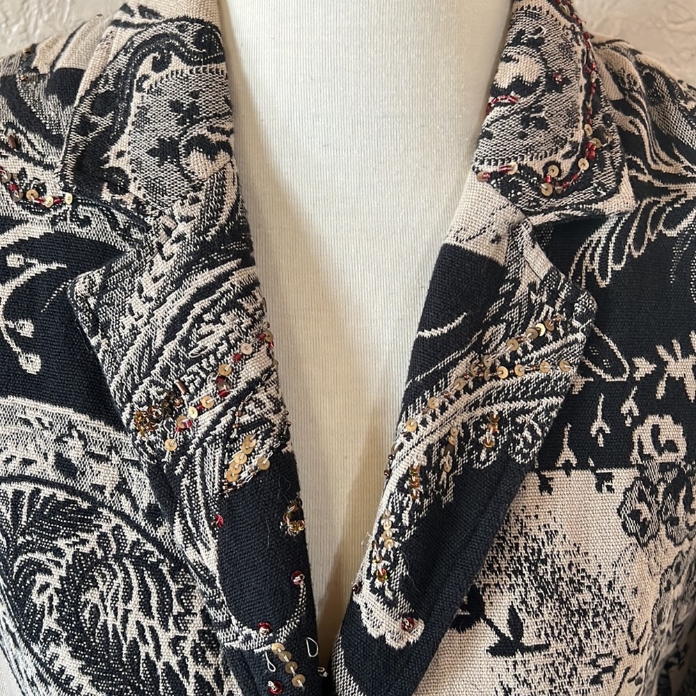 CHICO’S Jacket - Picture 2 of 9